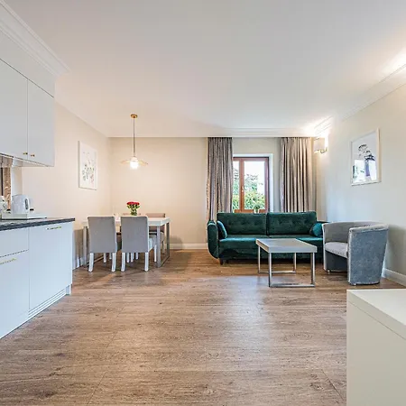 Martini Apartmanhotel *