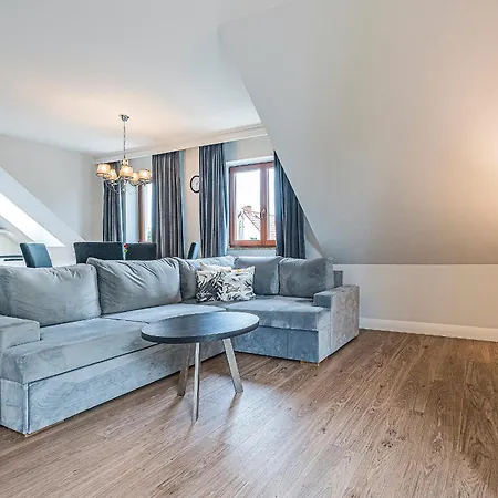 Martini Aparthotel 3*