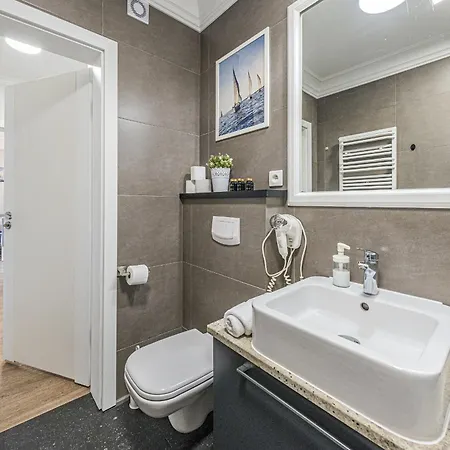 Martini Apart-hotel 3*